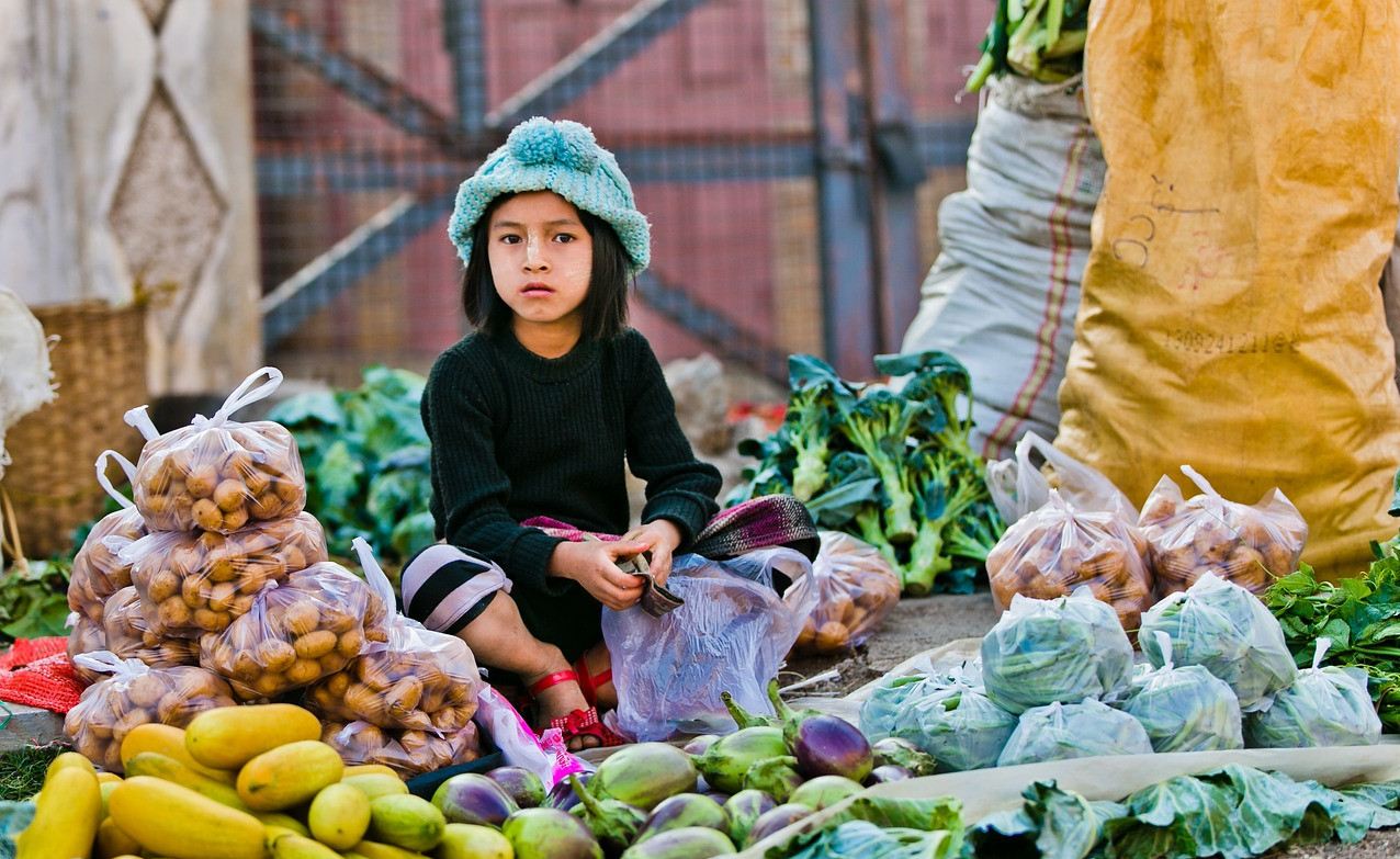 Traditionele markt Inle Lake Myanmar