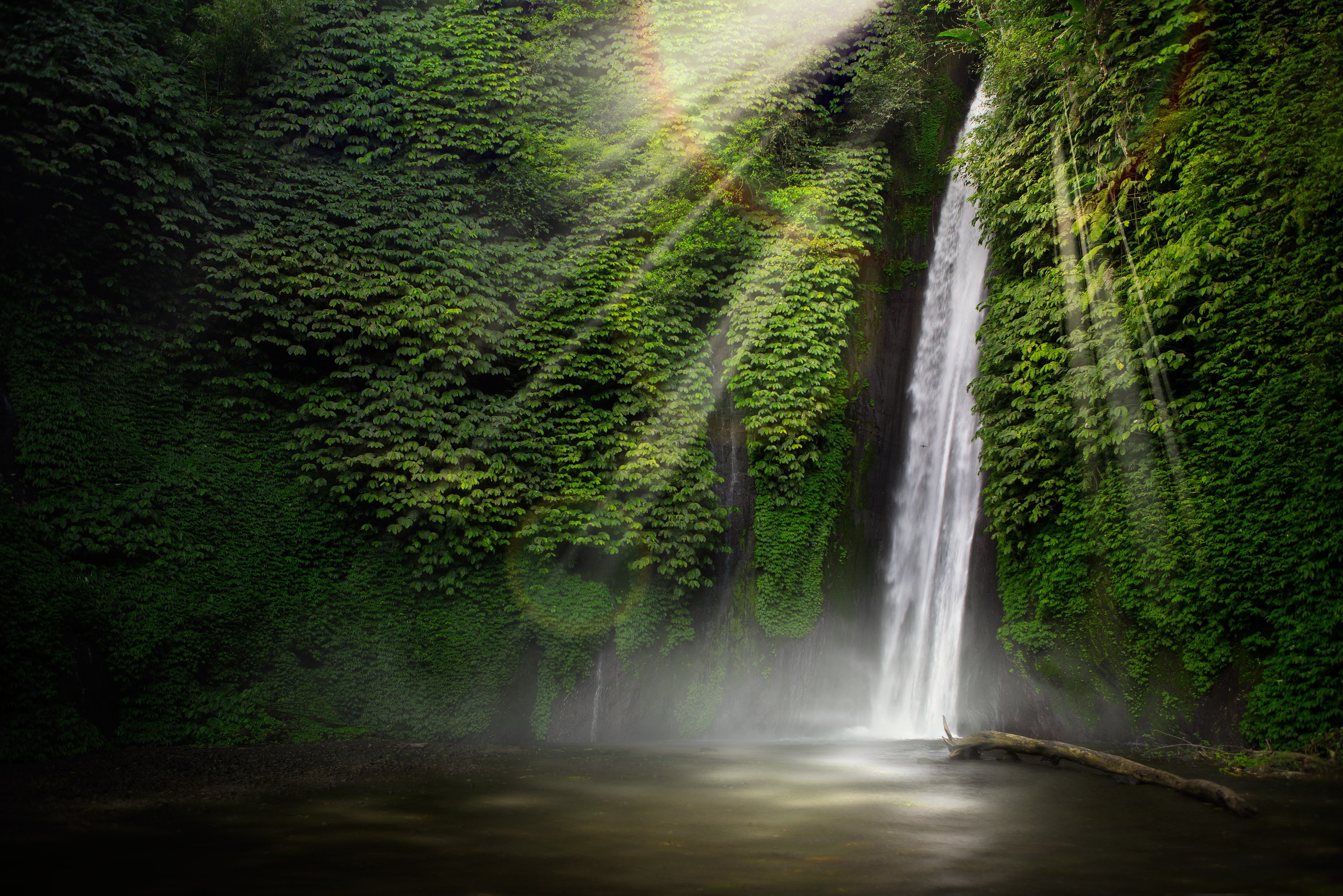 Waterval bij Munduk op Bali