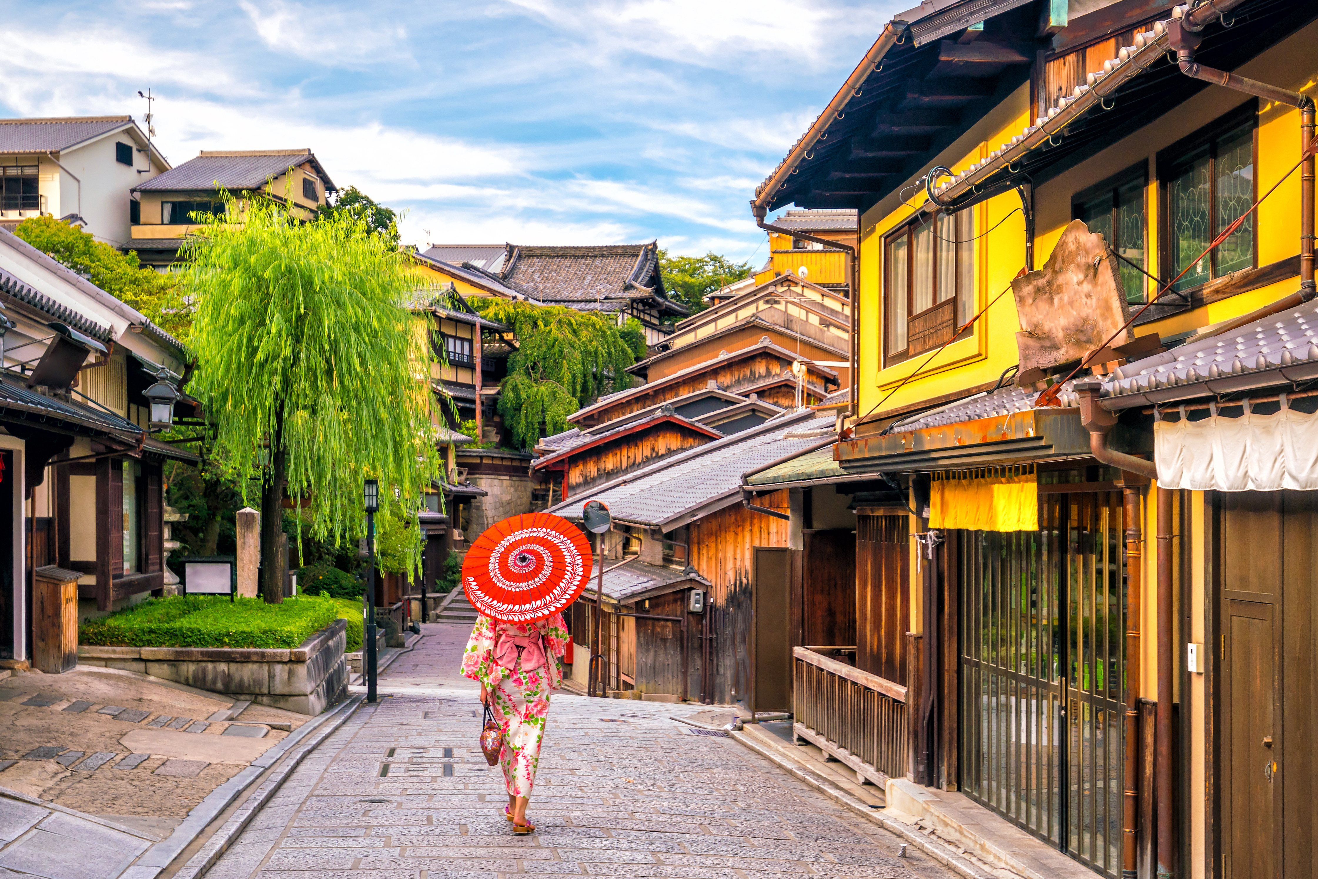 Meisje met parasol in Kyoto Japan