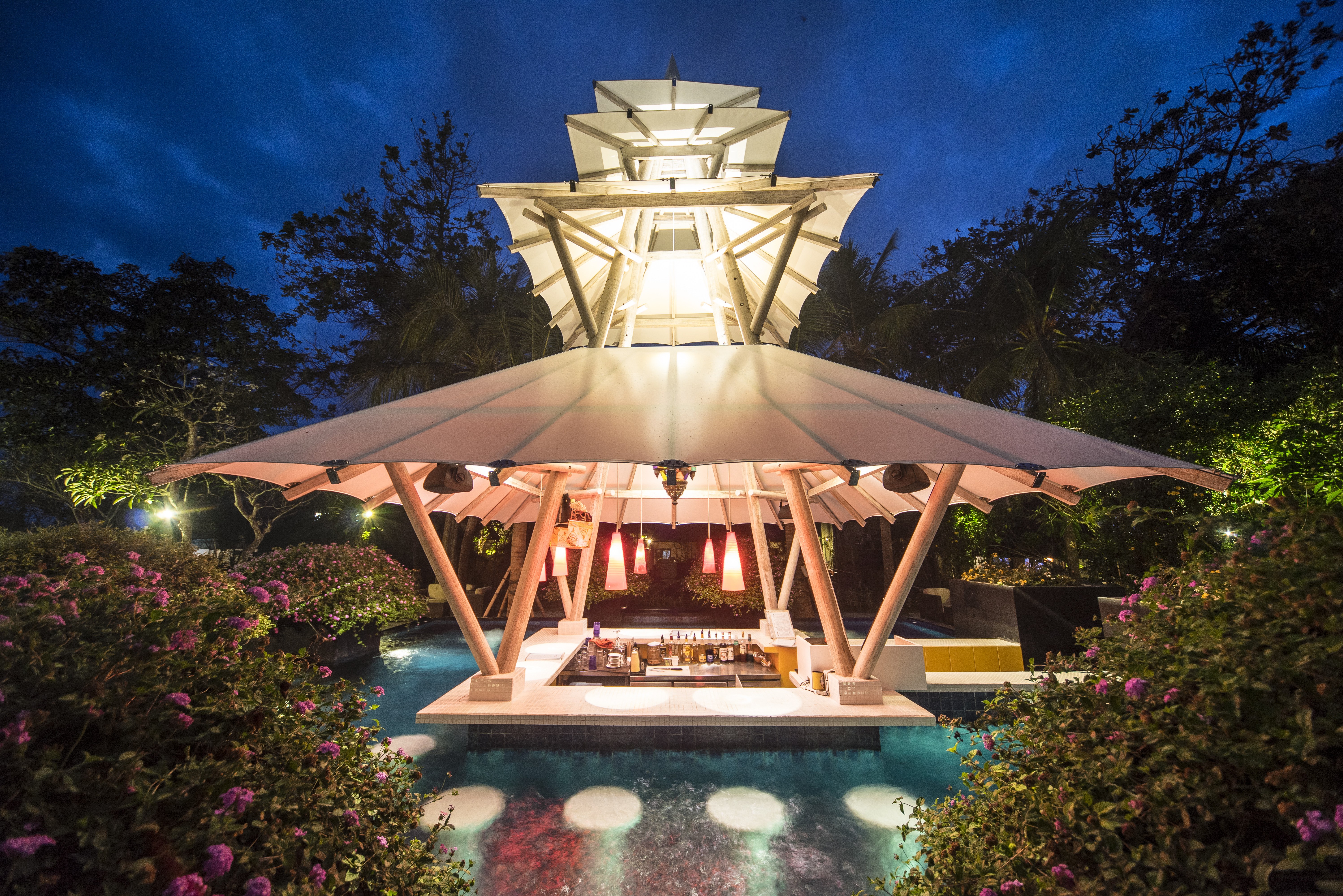 jacuzzibar van Segara Village op Bali Sanur