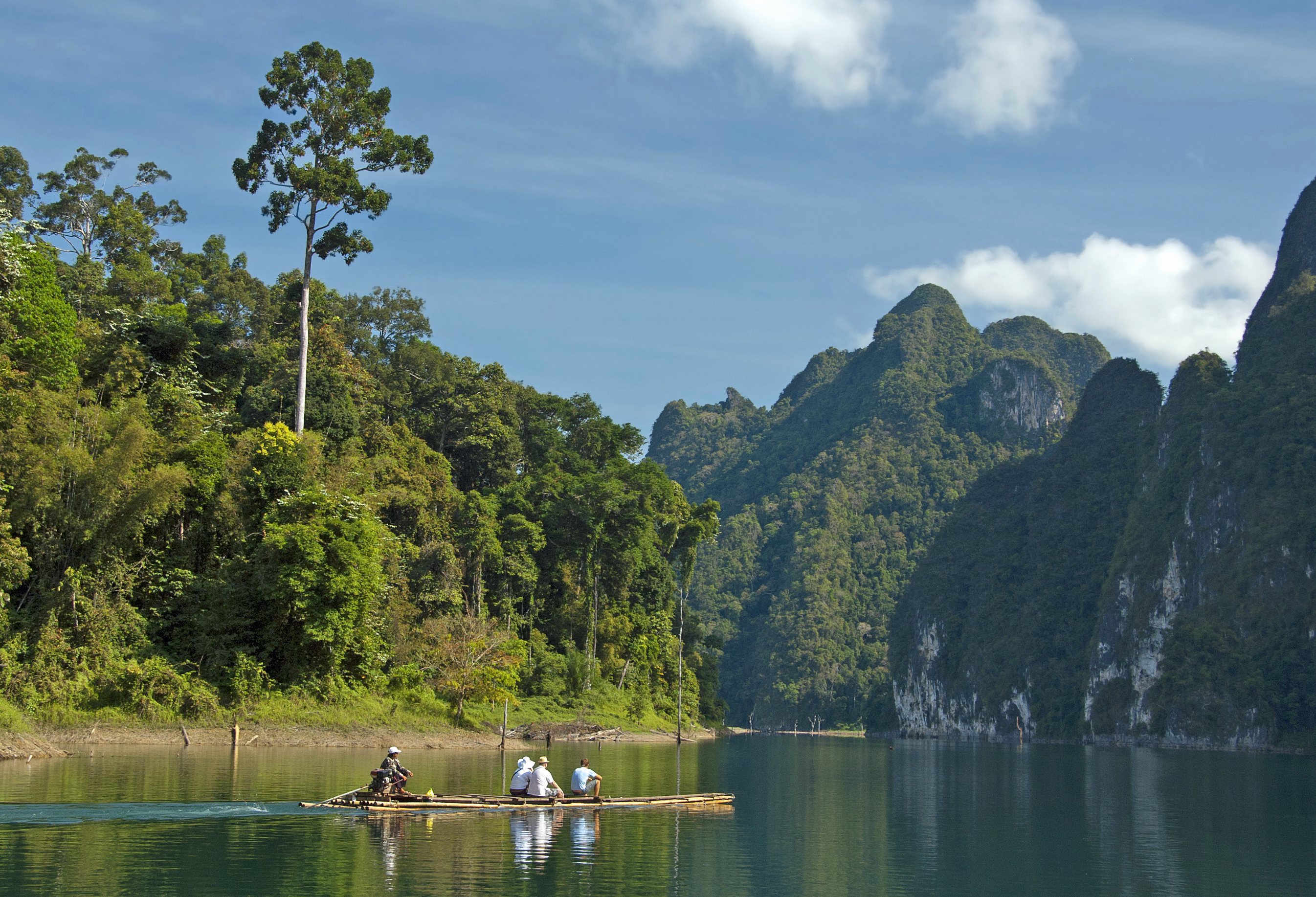 Varen in het Khao Sok National Park, Thailand