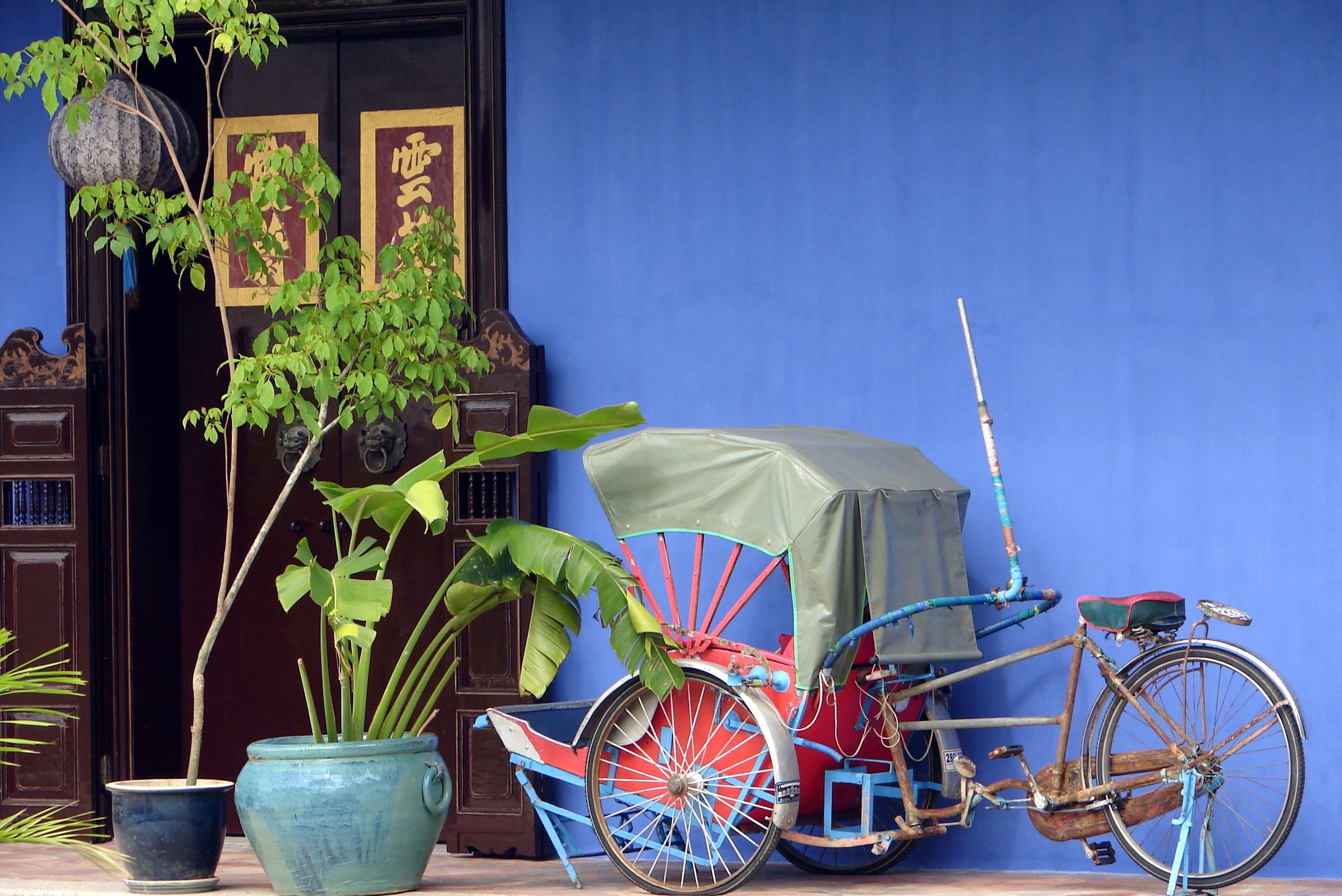 Cheong Fat Tze mansion in Georgetown Penang