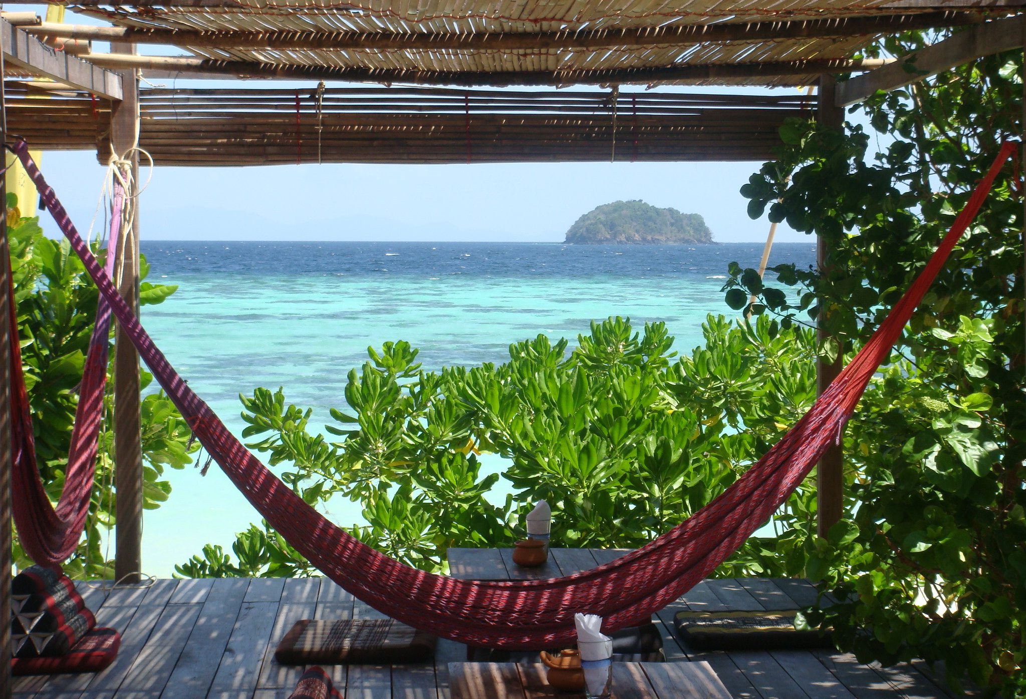 Loungen in de hangmat op Koh Lipe, Thailand