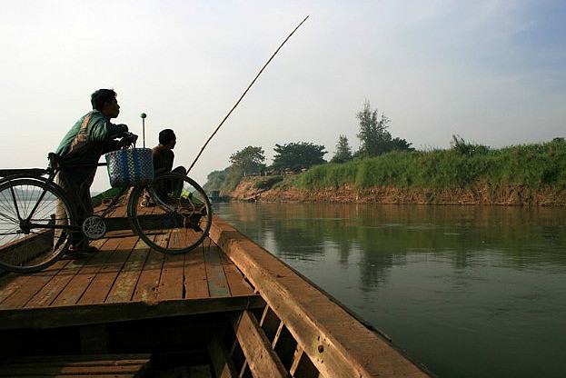 Bootovertocht naar Inwa vlakbij Mandalay