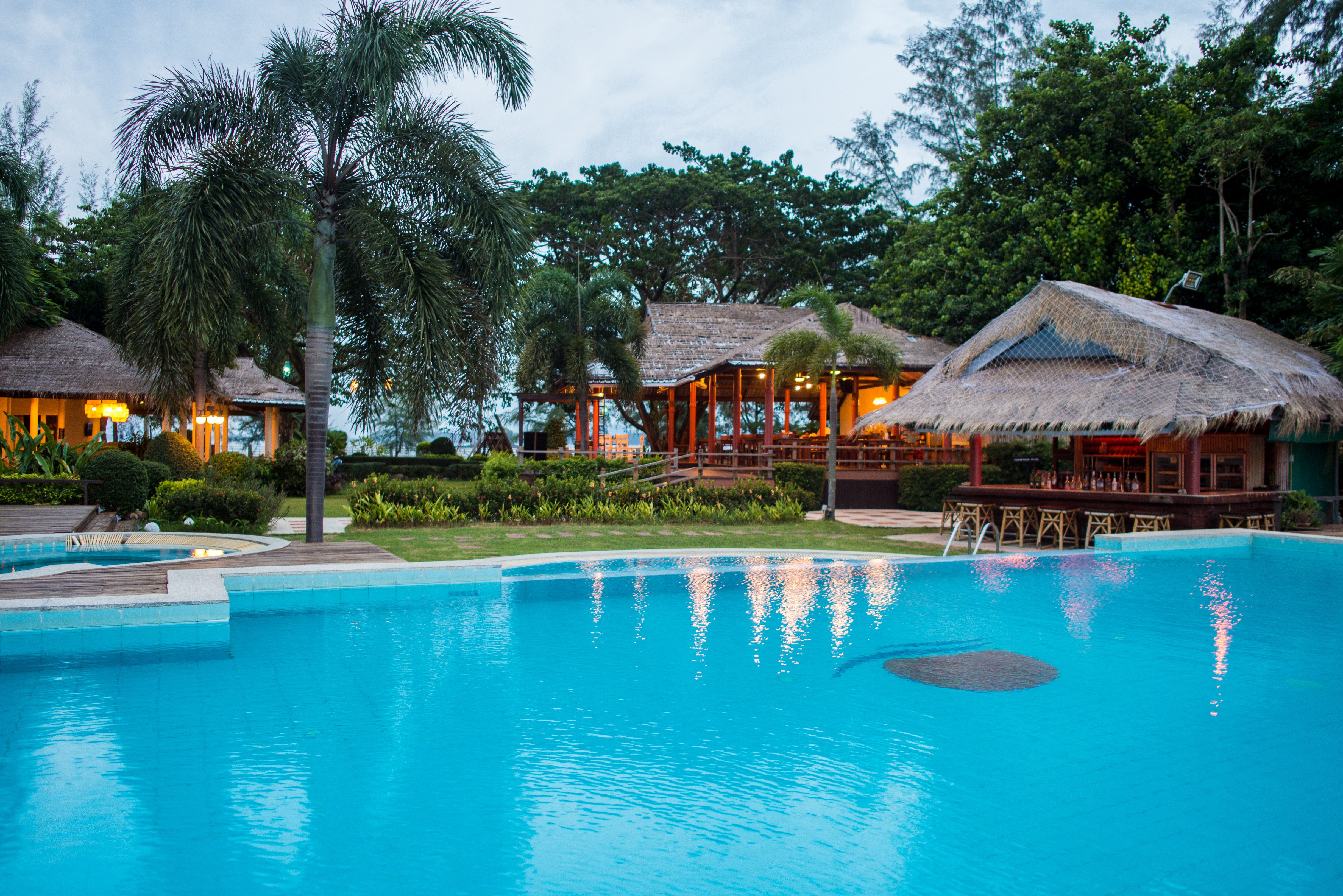 Twin Bay Resort Koh Lanta Thailand