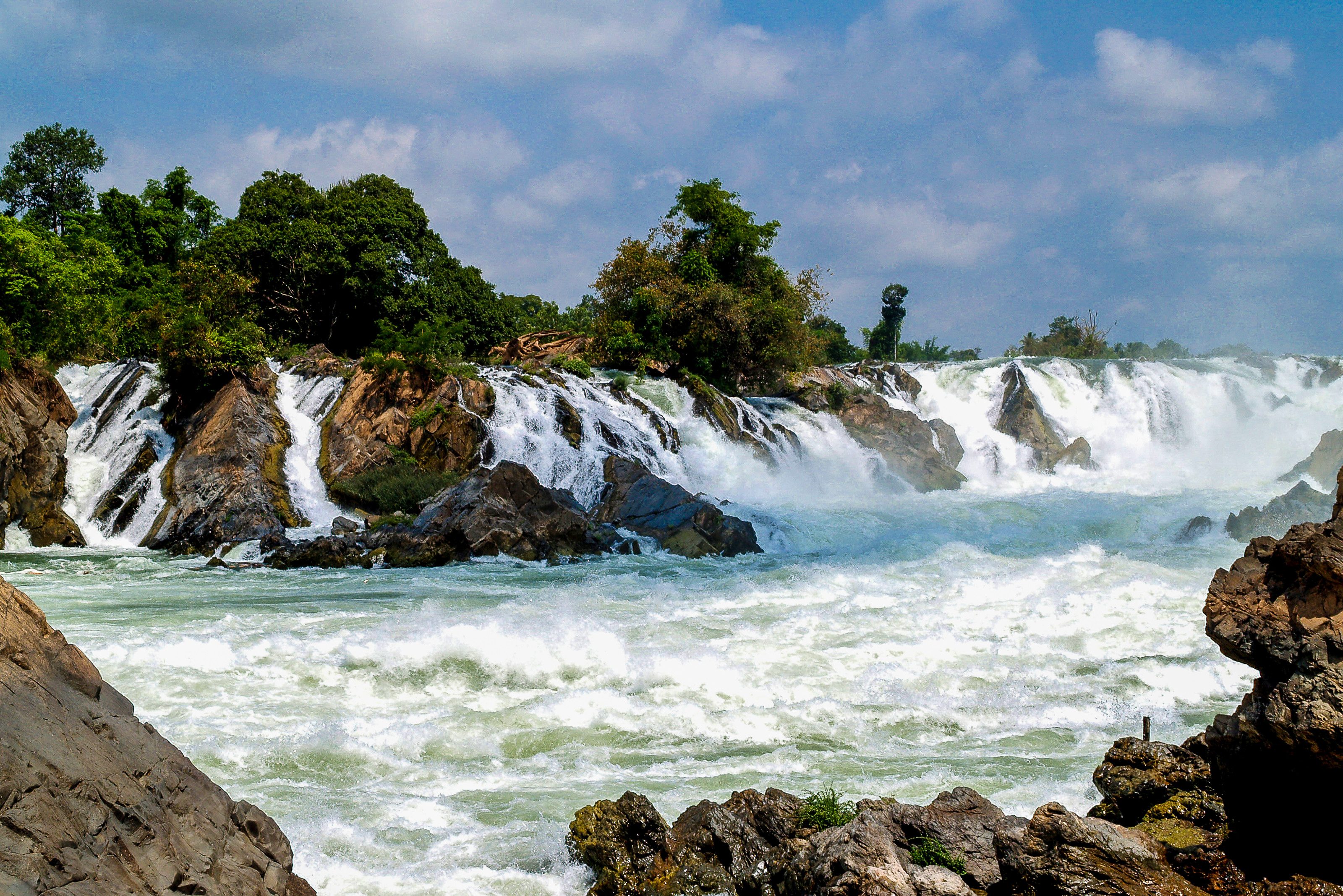 Khone Phapheng watervallen in het zuiden van Laos