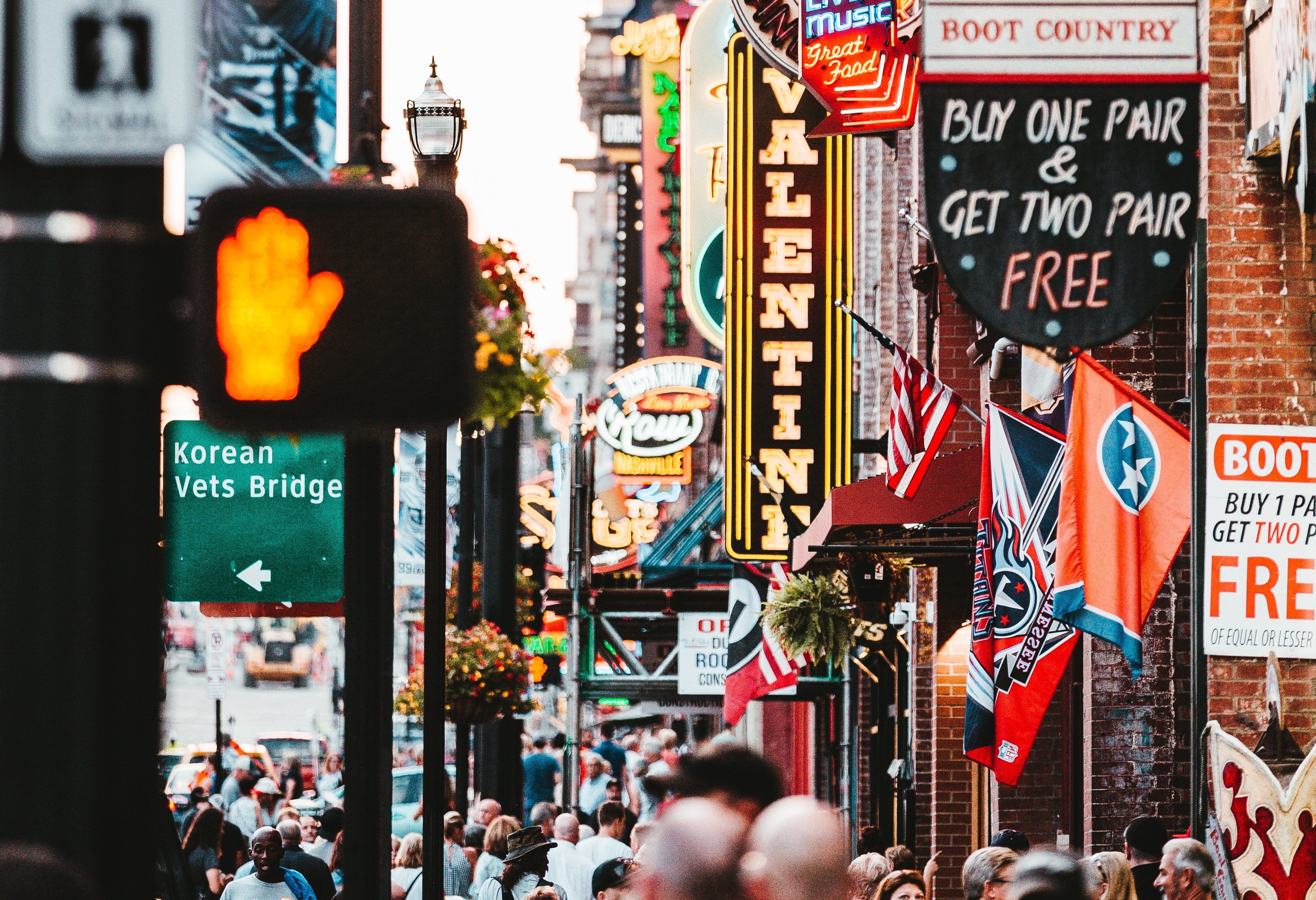 Nashville Broadway street