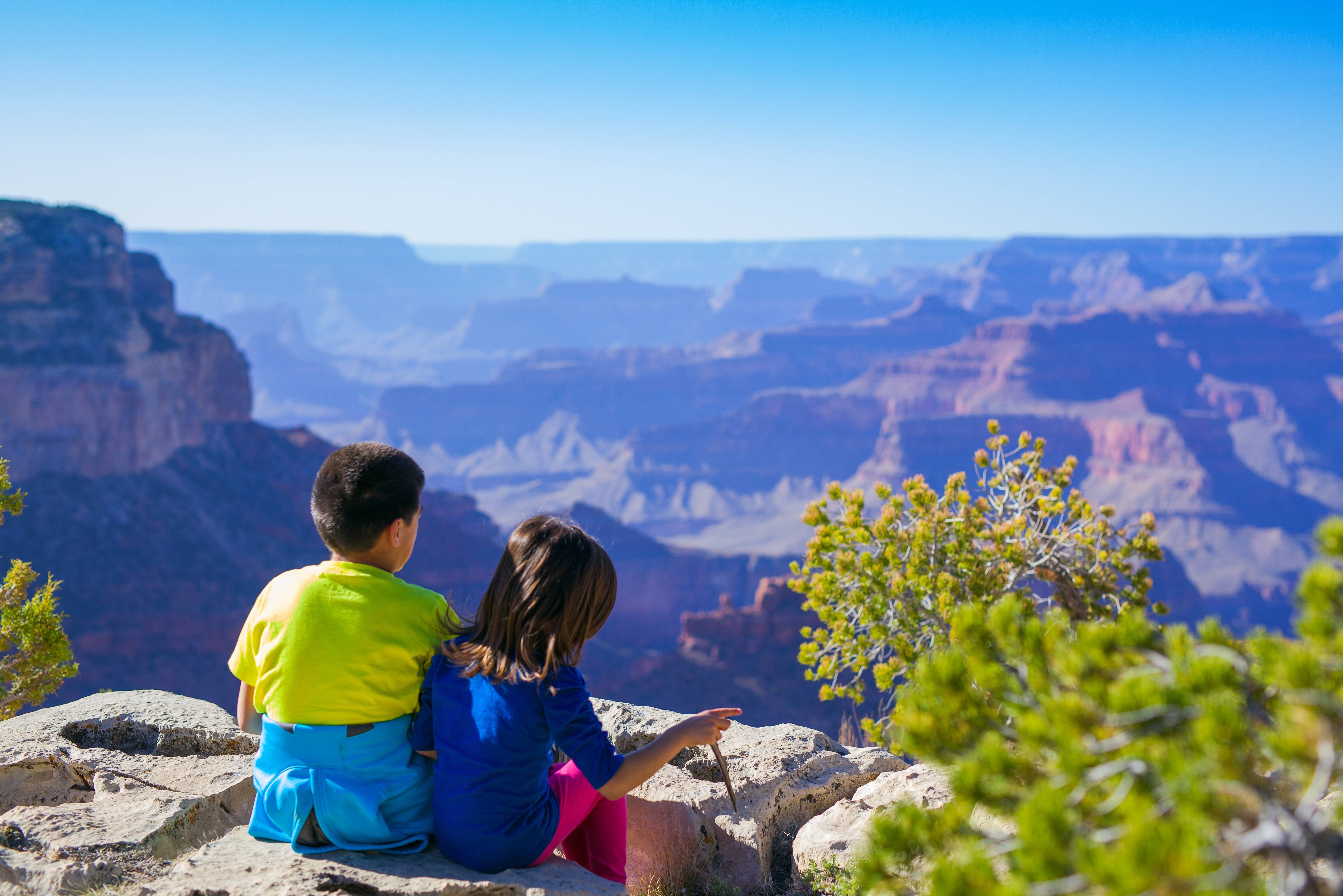 Kinderen genieten van Grand Canyon