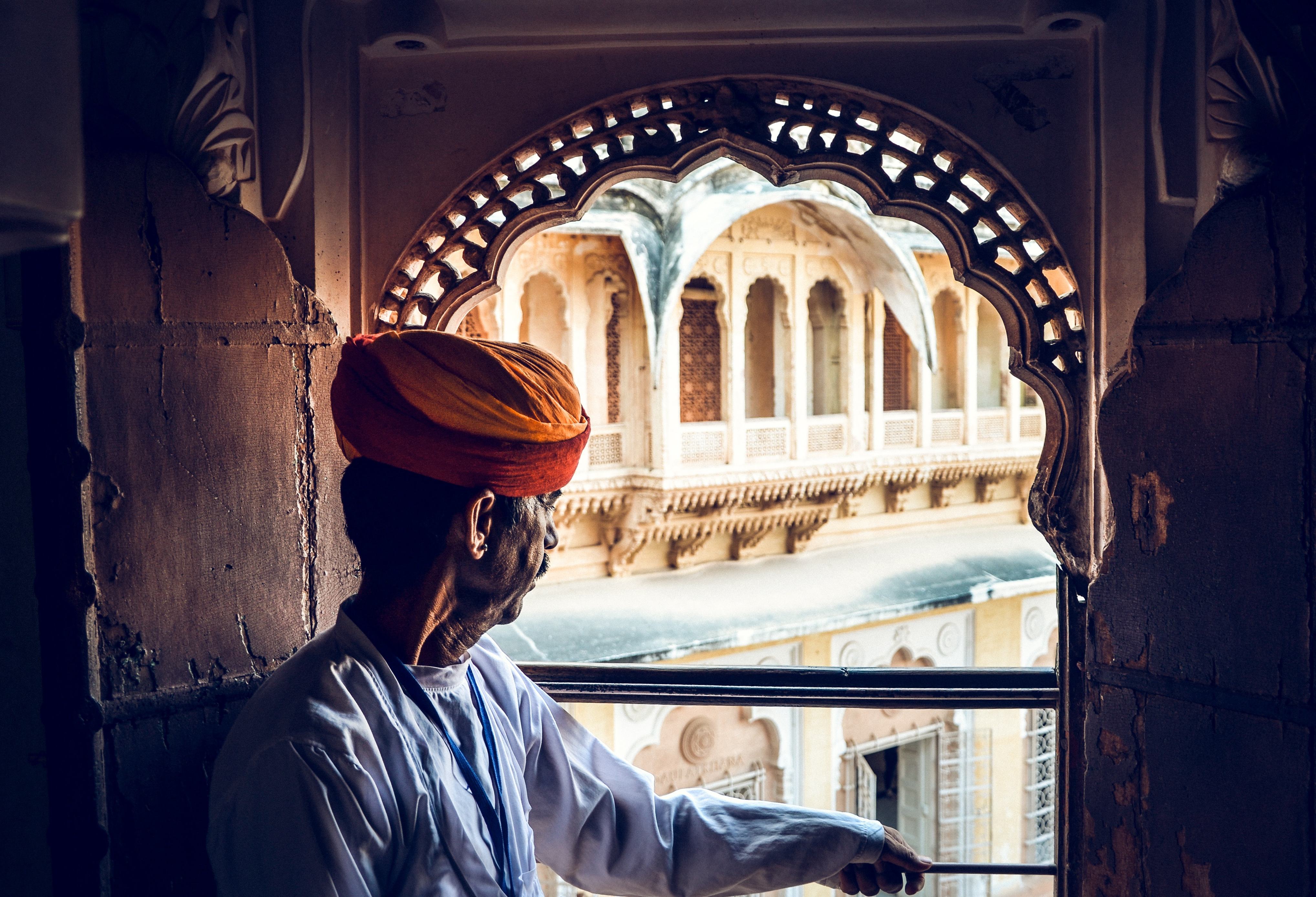 Man in paleis in India