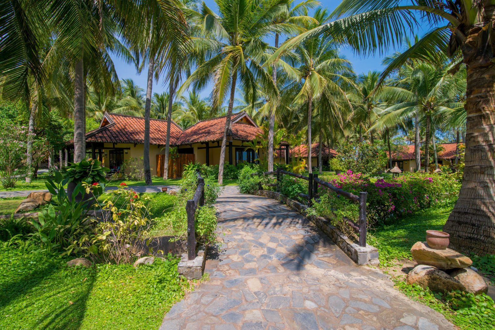 Tuin van het Seahorse Resort in Mui Ne, Vietnam