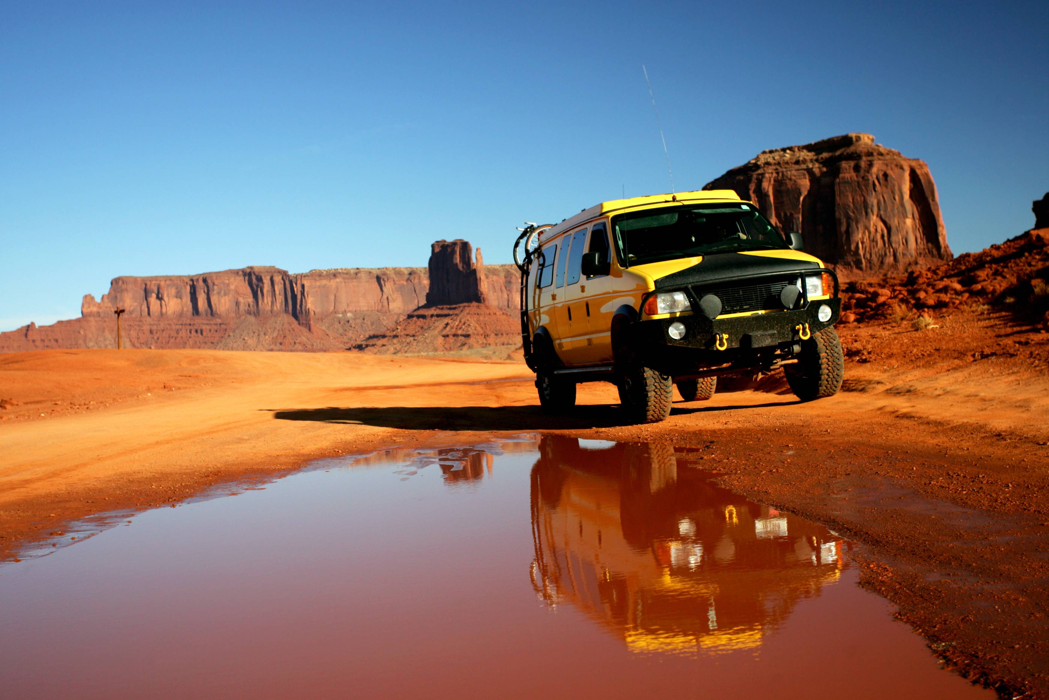 Jeep tour door Monument Valley in Amerika