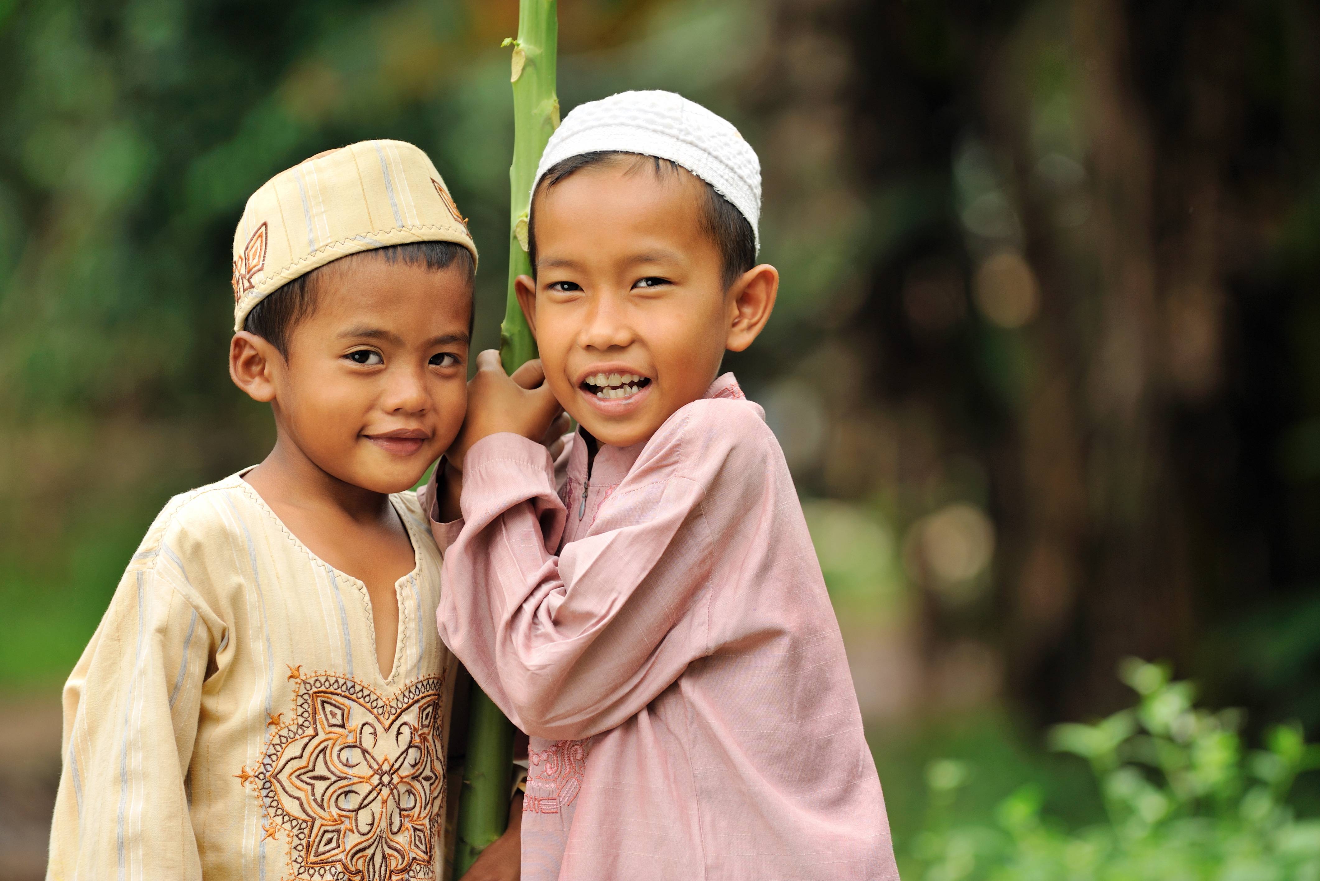 Vrolijke kinderen Indonesië