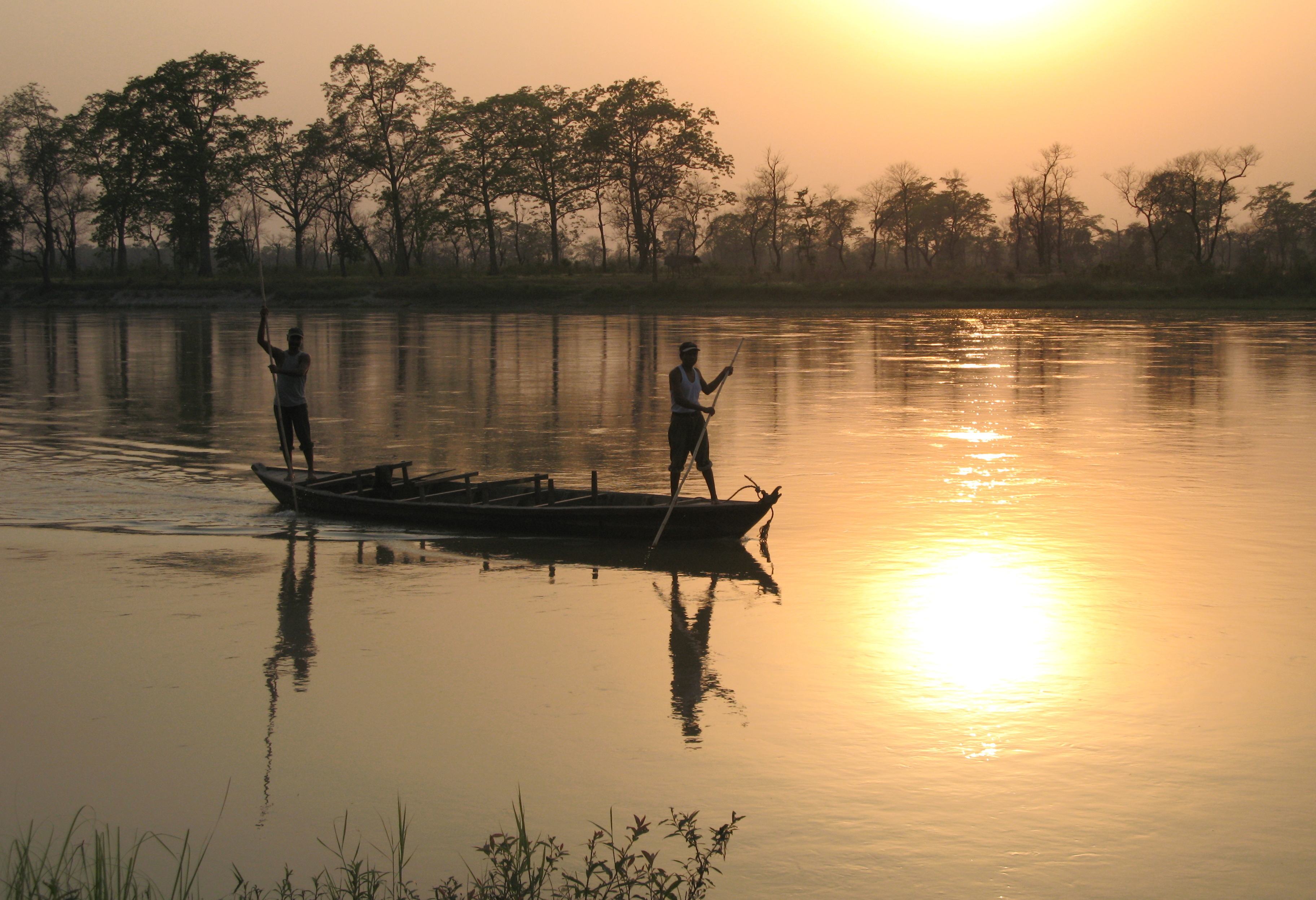 Per boot door Chitwan in Nepal