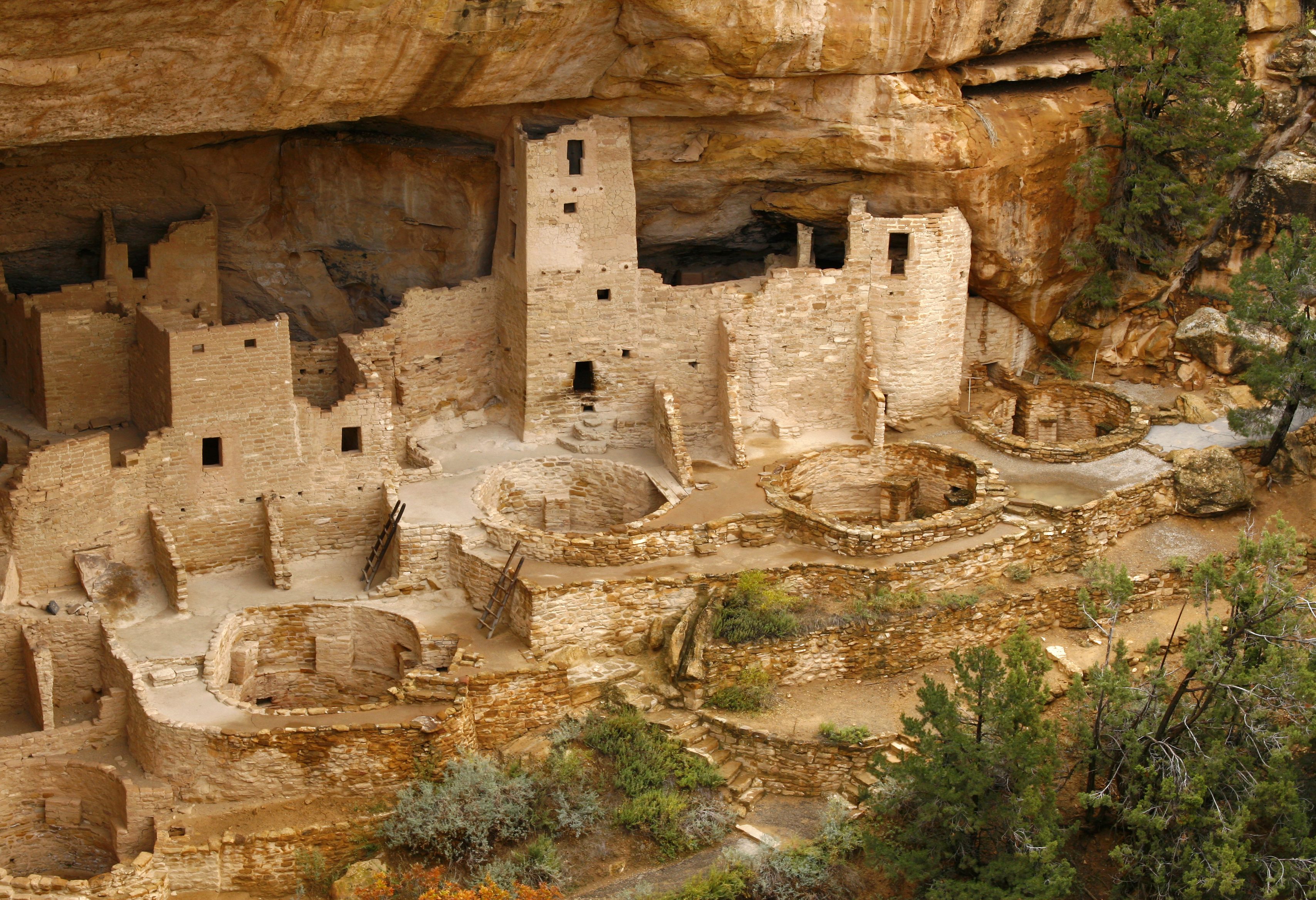 Balcony houses bij Mesa Verde