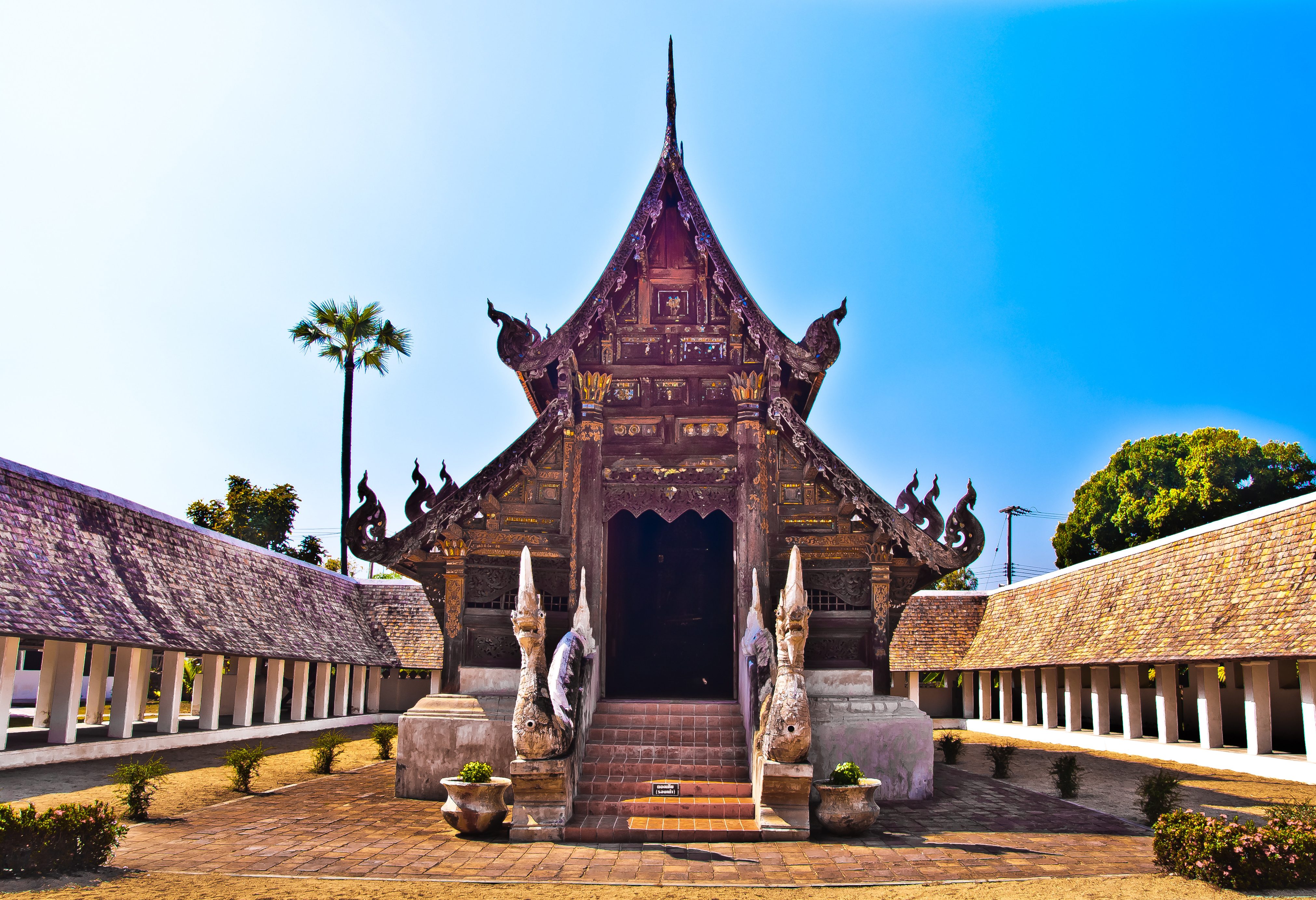 Wat Intharawat in Chiang Mai, Thailand