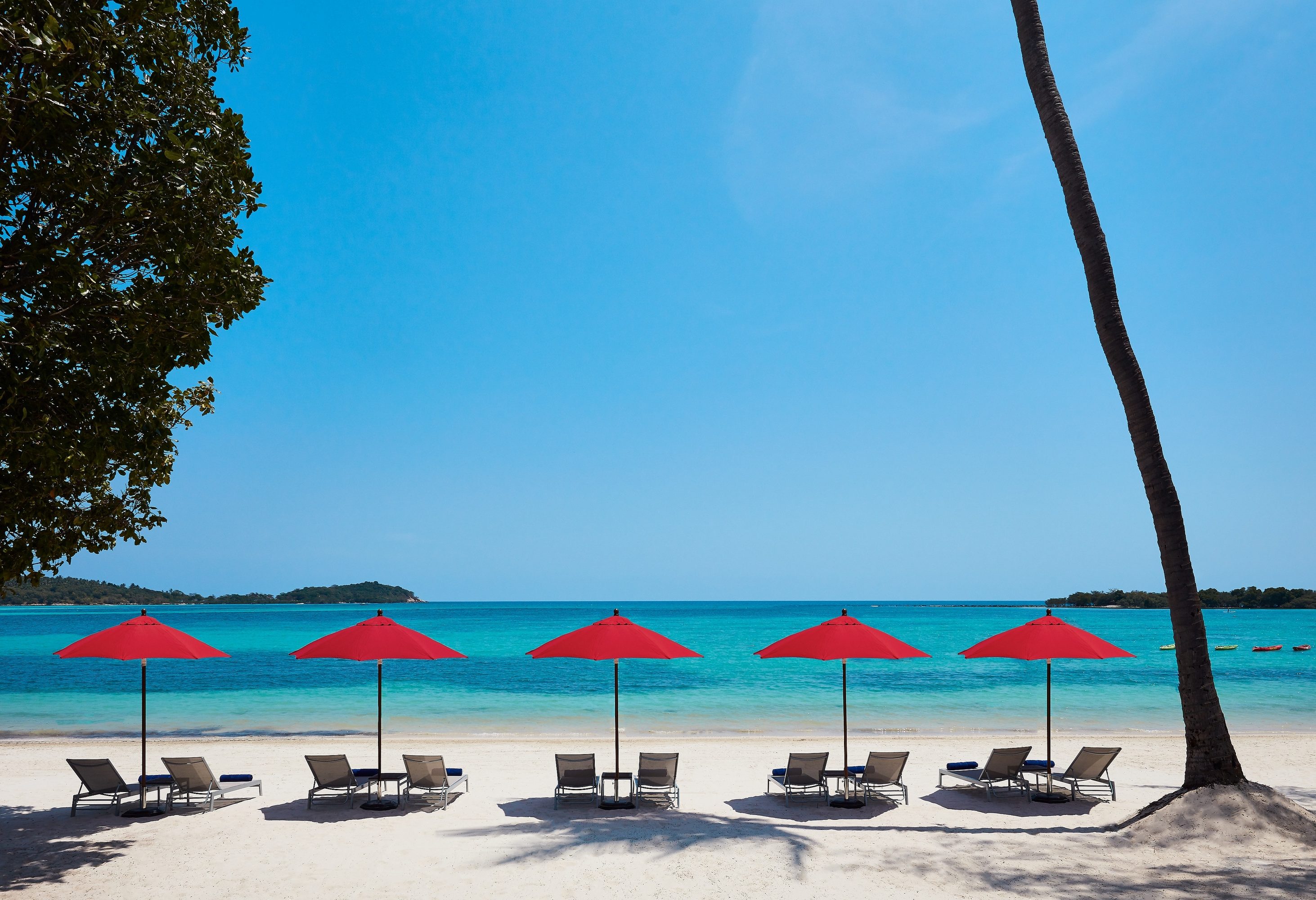 Het strand bij het Amari Koh Samui in Thailand