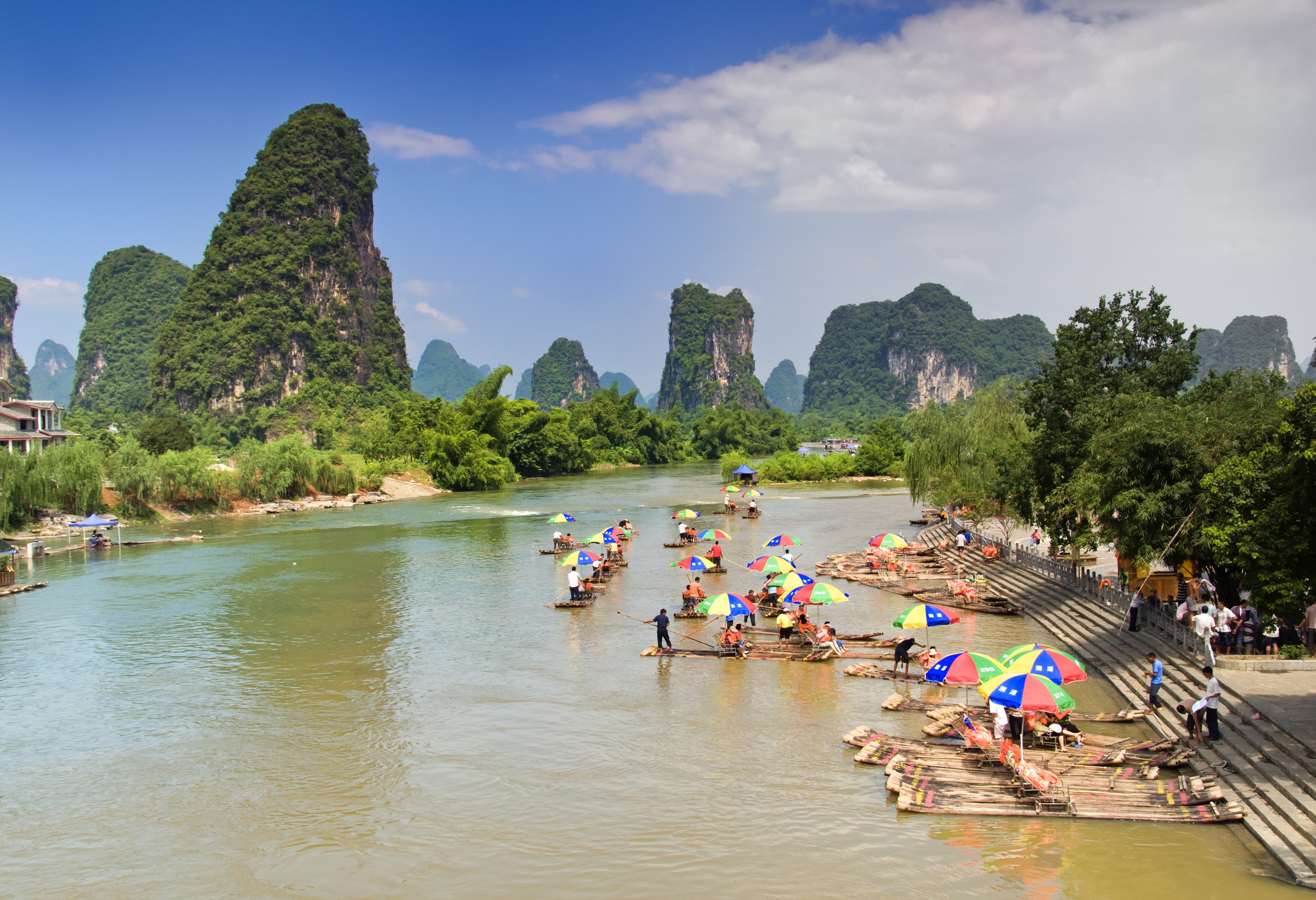 De Li-rivier bij Yangshuo in China