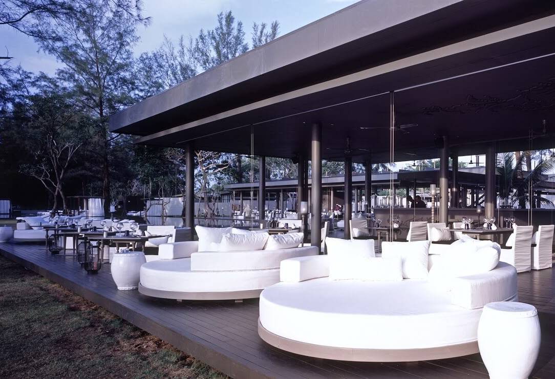 Beachfront Bar in het Sala Phuket in Mai Khao, Phuket, Thailand