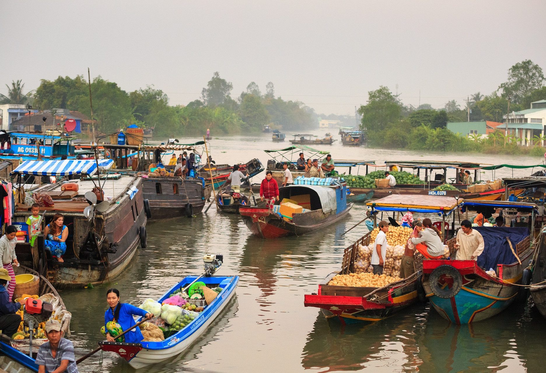 Drijvende markt in de Mekong Delta in Vietnam