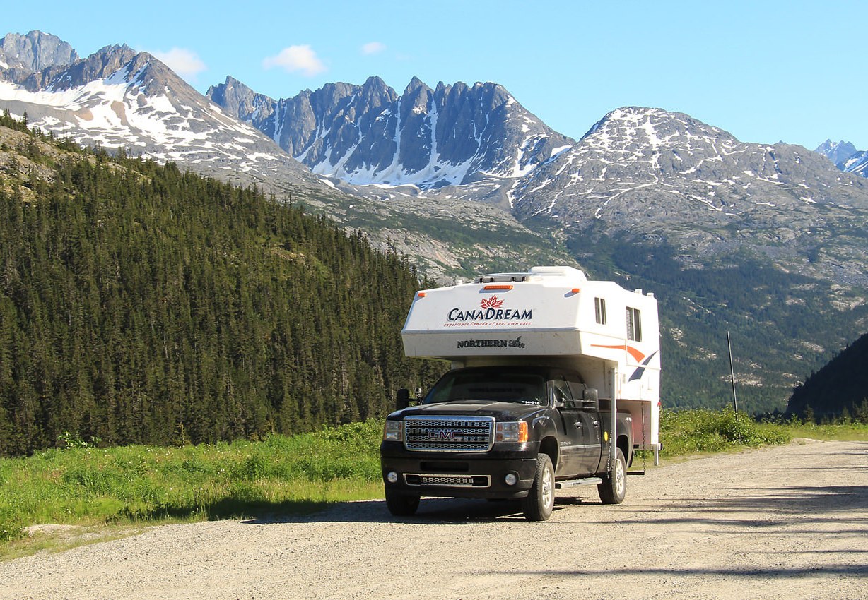 Canadream Maxi Travel Camper