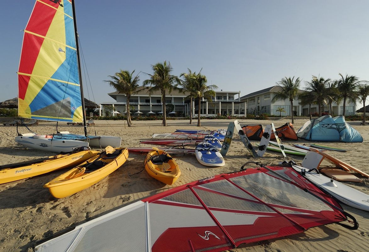 Het strand van Ke Ga Bay bij het Princess d'Annam Resort in Vietnam