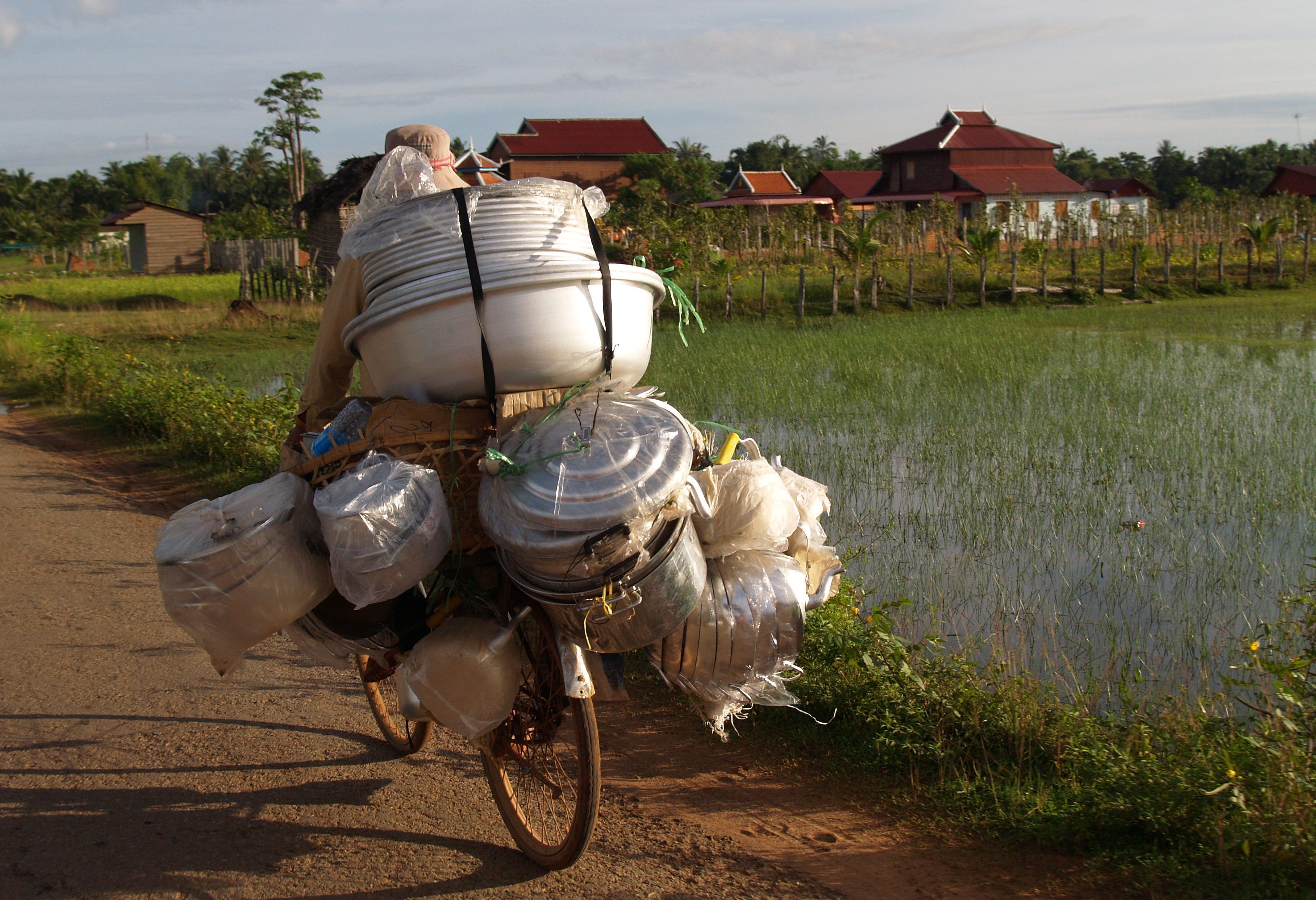 Via platteland terug naar Phnom Penh in Cambodja