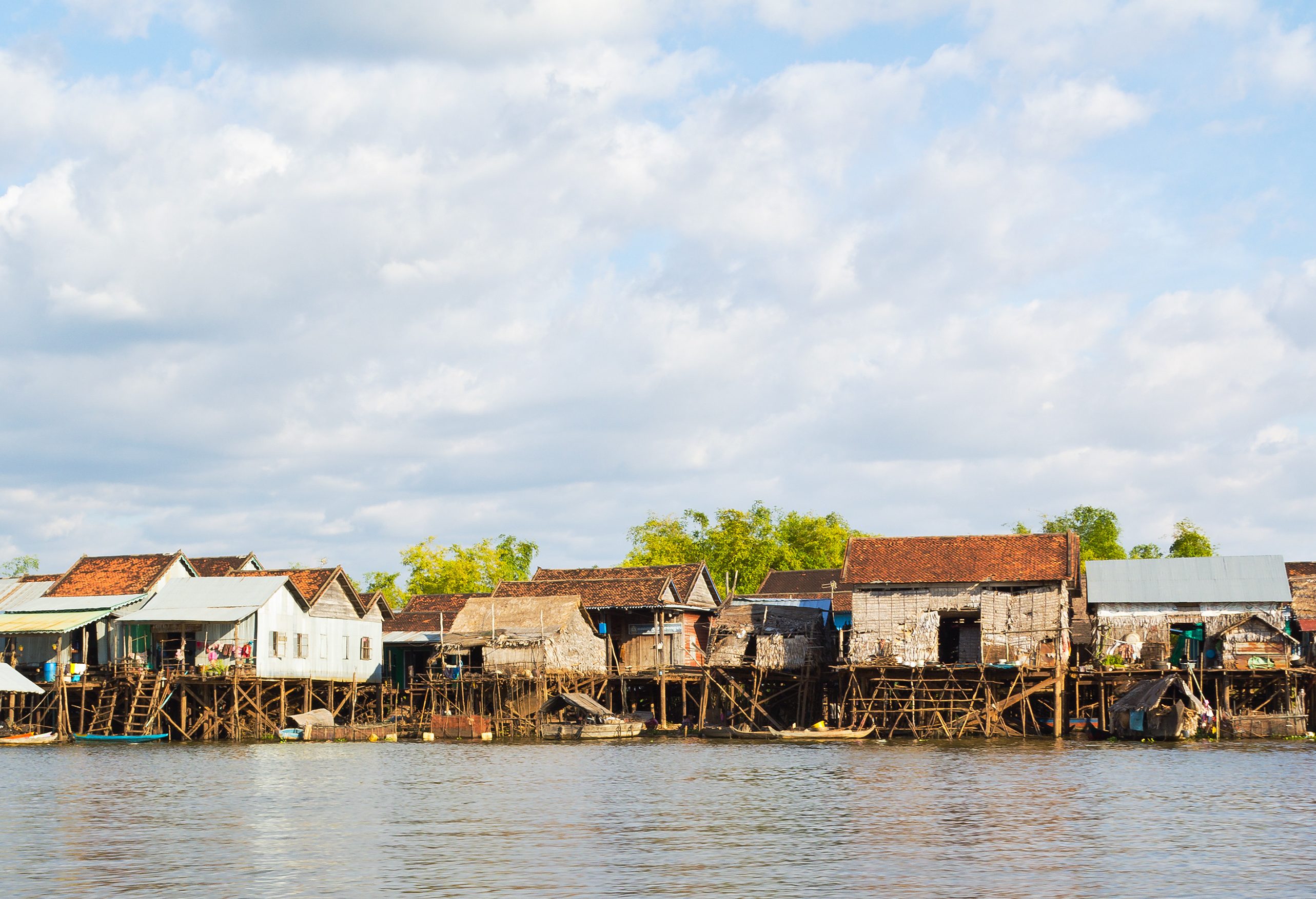 Kompong Kleang op het Tonle Sap meer in Cambodja