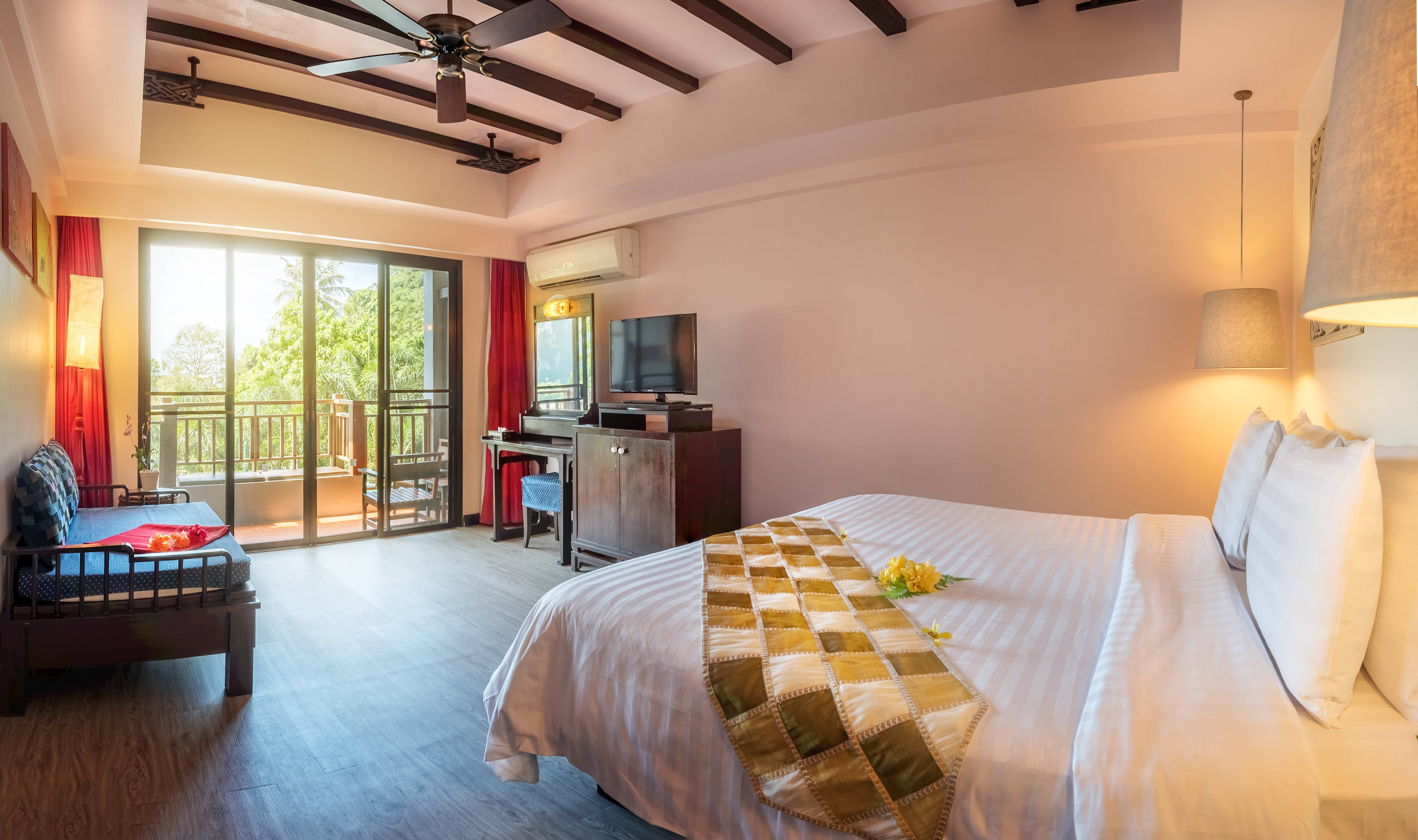 Deluxe Gardenview kamer in het Krabi Cha-Da Resort in Thailand