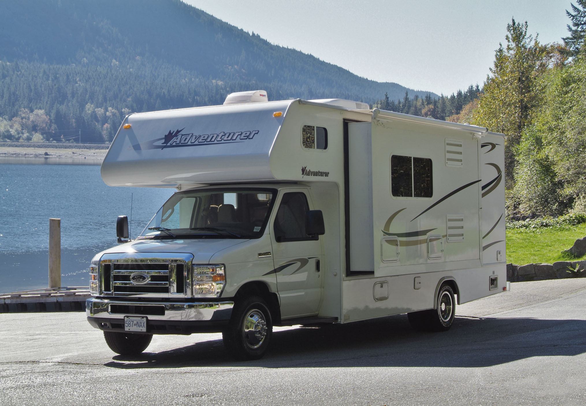 C-large motorhome Fraserway