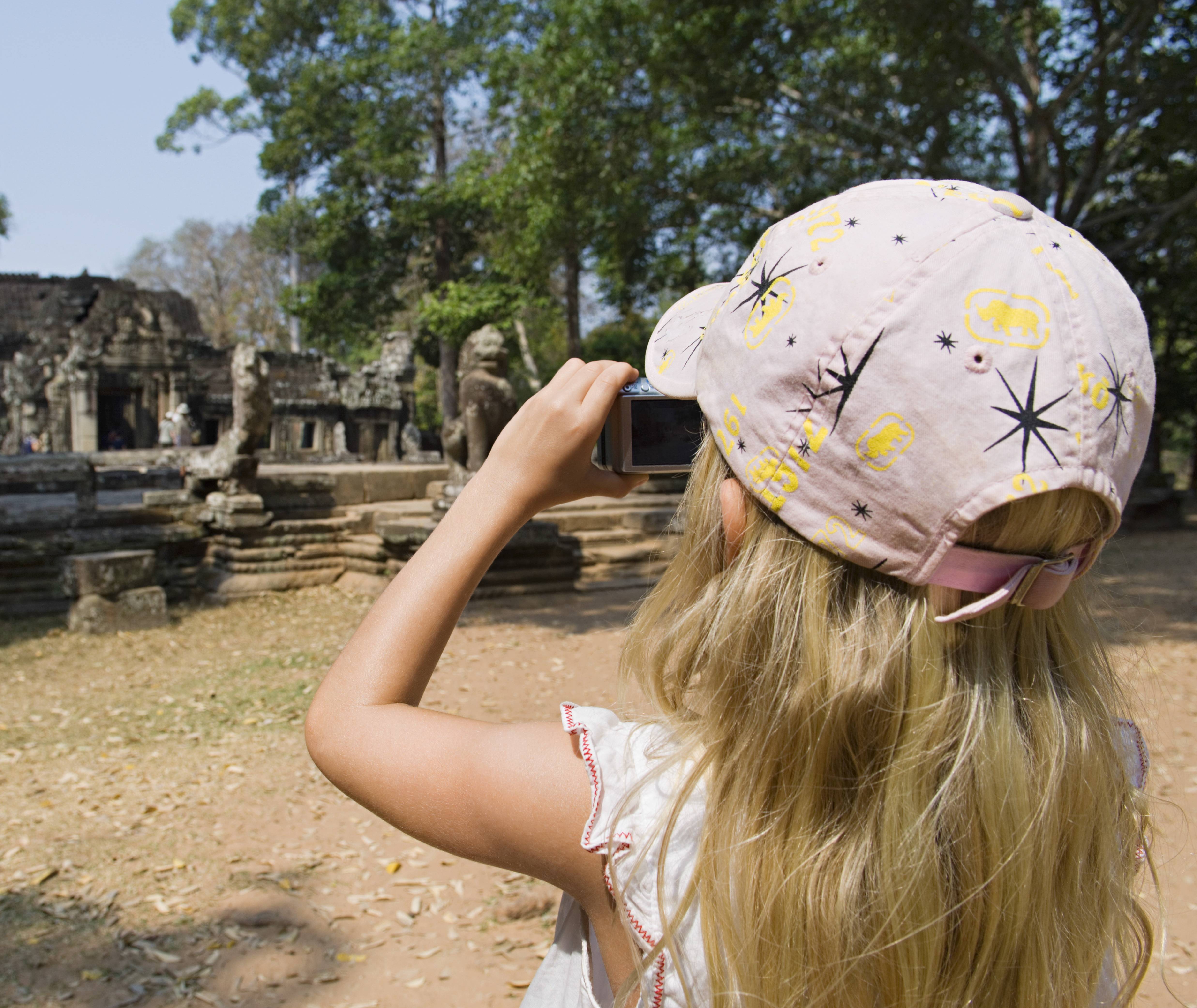 Meisje bij Angkor Wat in Cambodja